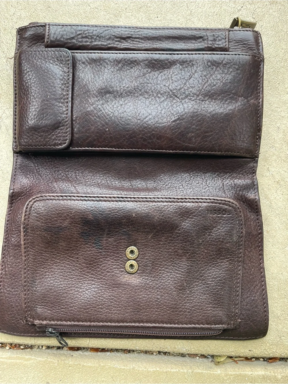Fossil Brown Pebbled Leather  Envelope Zip Wallet